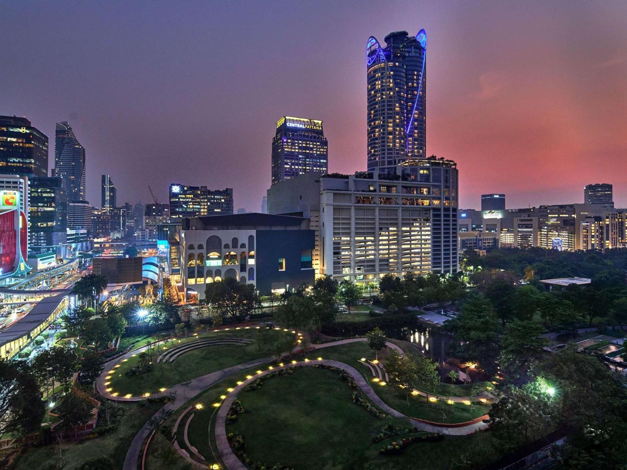 Novotel Bangkok Platinum Pratunam Exterior photo